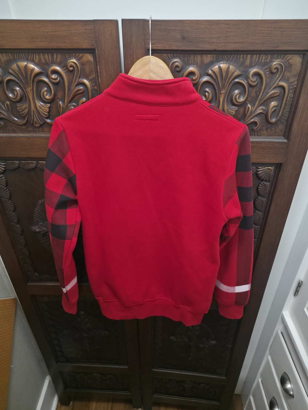 Burberry Deep Red Plaid Zip Jacket. - Picture 9 of 11